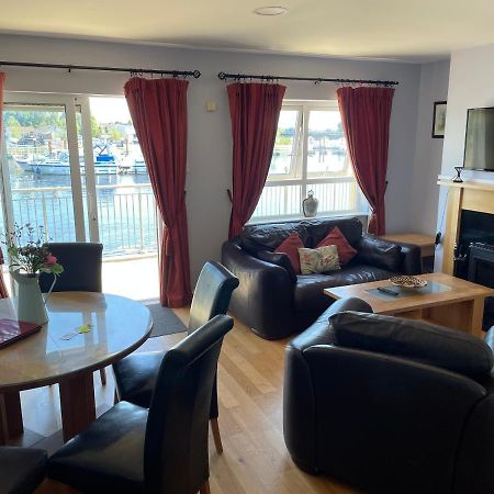Carrick on Shannon Five Bedroom Waterfront House מראה חיצוני תמונה